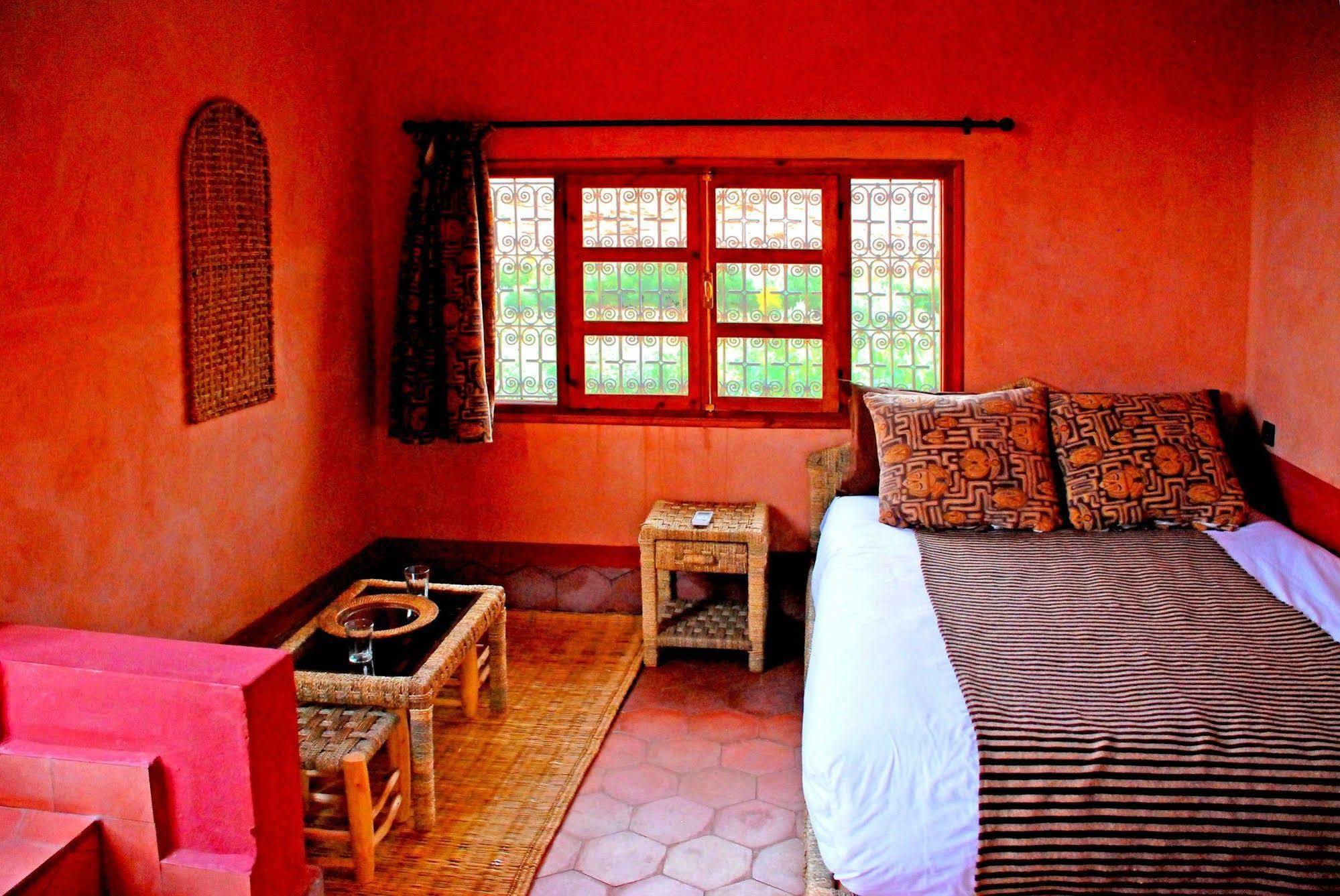 Kasbah Isfoula&Spa Ait Ben Haddou Bagian luar foto